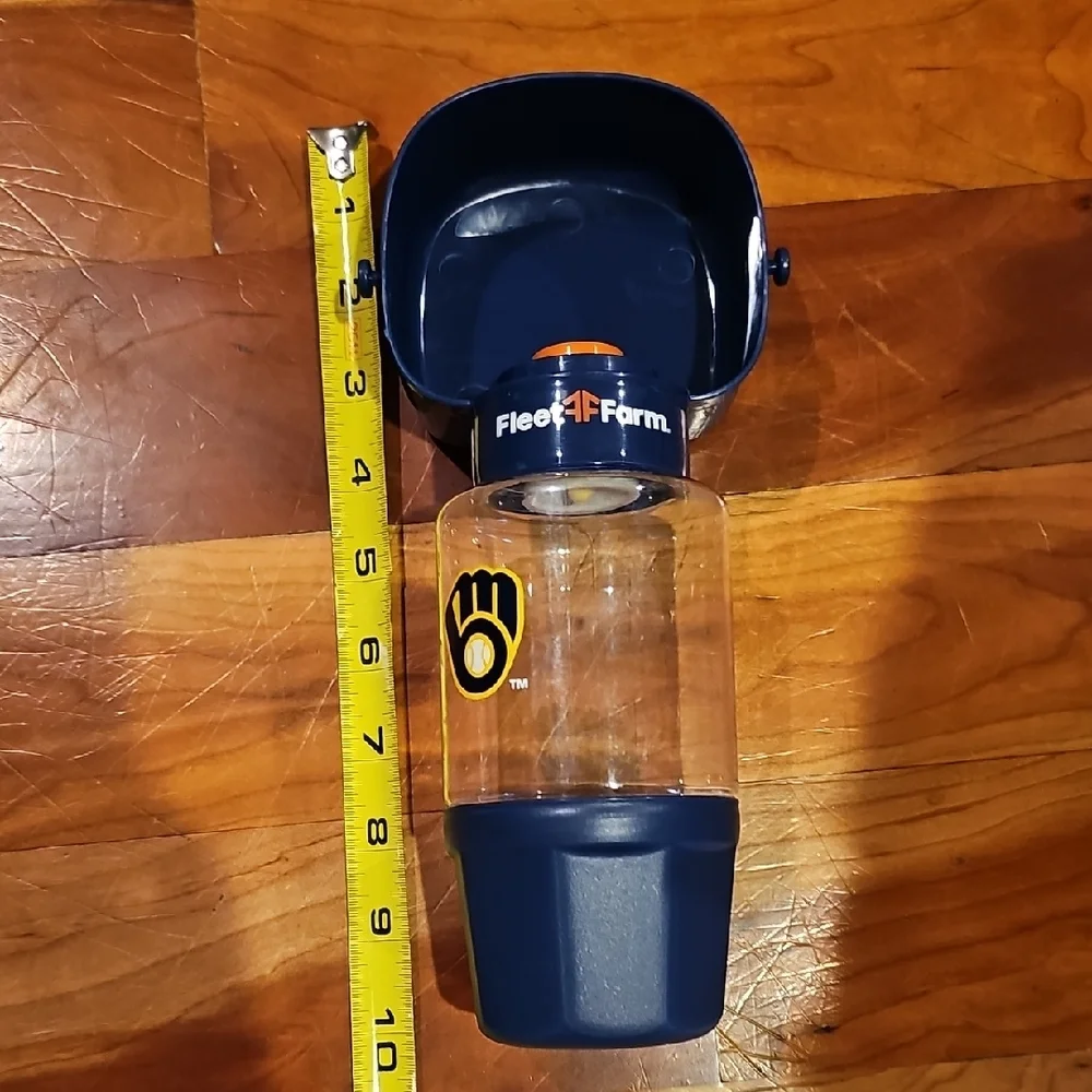 Milwaukee Brewers Pet Water Bottle